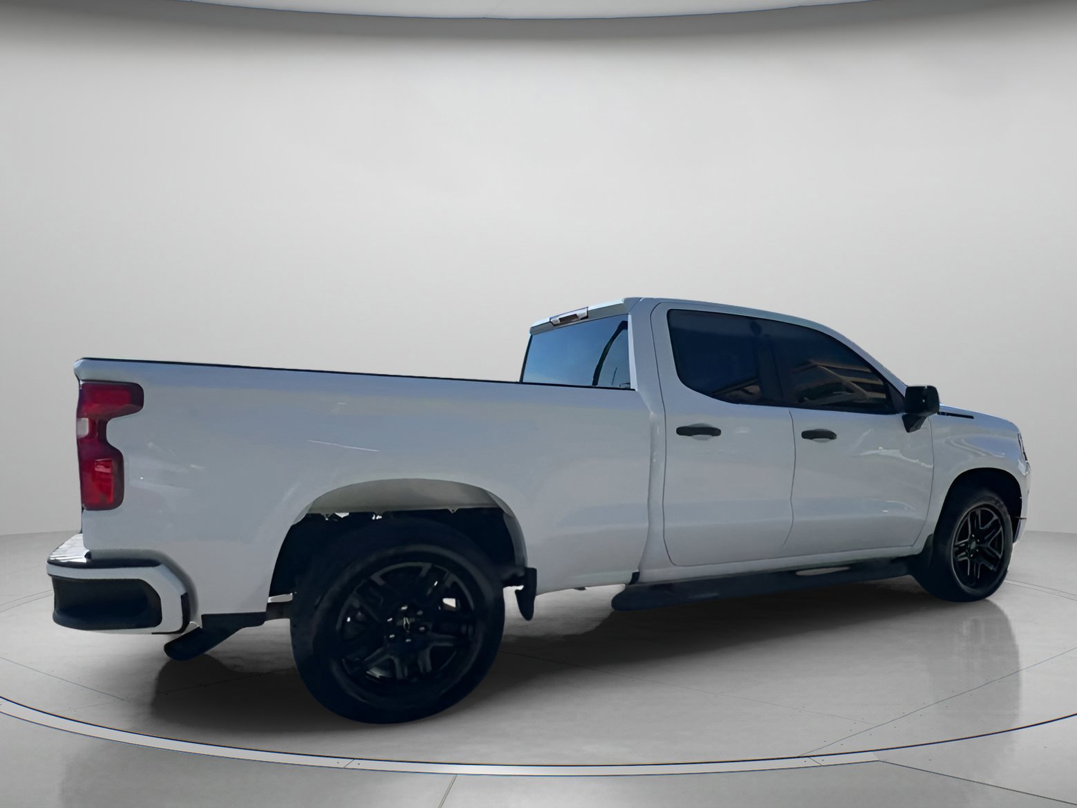 Used 2025 Chevrolet Silverado 1500 Custom w/ Turbomax Blackout Package image 21