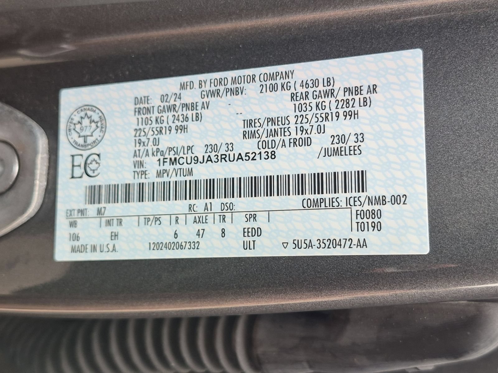 Certified 2024 Ford Escape Platinum AWD/4WD image 34