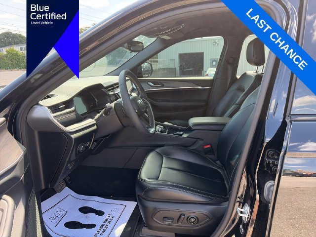 Used 2025 Jeep Grand Cherokee L Limited AWD/4WD image 9