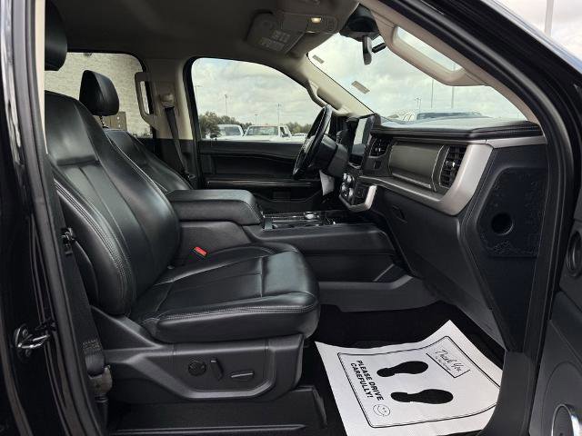 Certified 2023 Ford Expedition XLT image 18