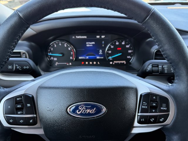 Certified 2023 Ford Explorer XLT w/ Equipment Group 202A AWD/4WD image 19