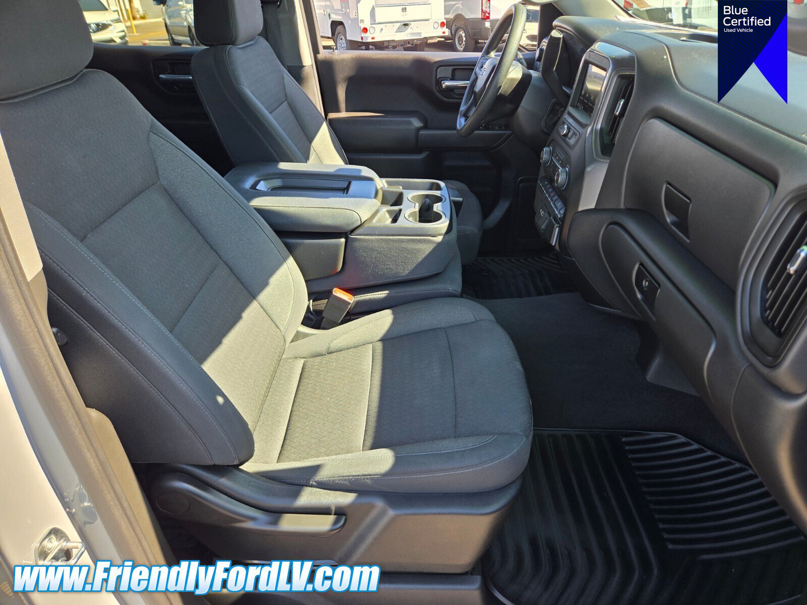 Used 2024 Chevrolet Silverado 1500 Custom Trail Boss w/ LPO, Dark Essentials Package AWD/4WD image 16