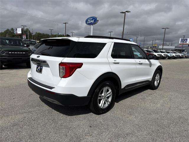 Certified 2024 Ford Explorer XLT w/ Equipment Group 202A image 5