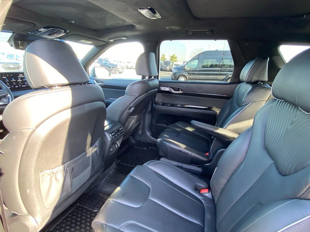 Used 2024 Hyundai Palisade Calligraphy image 22
