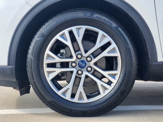 Certified 2022 Ford Escape SEL FWD image 10