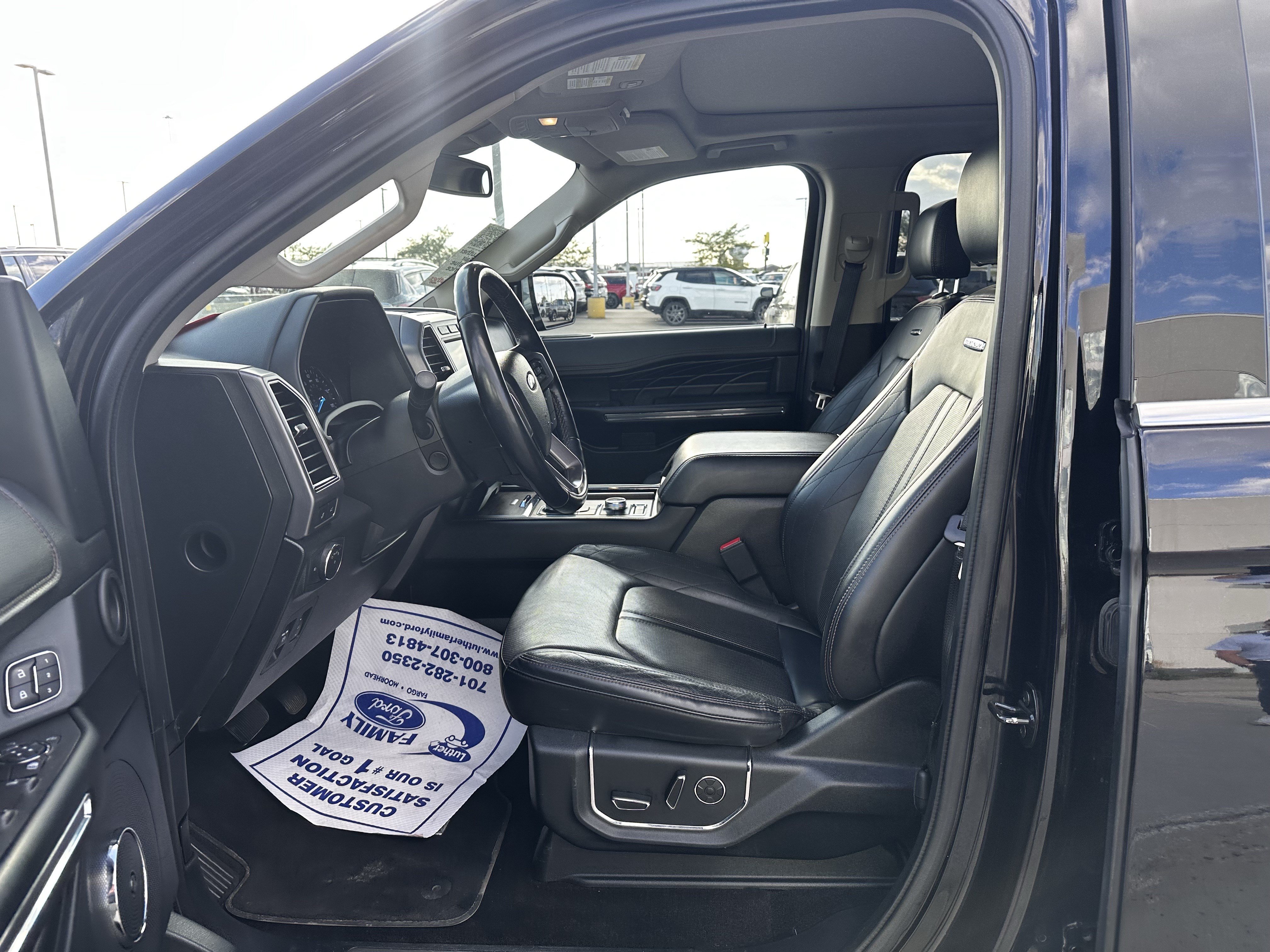 Certified 2019 Ford Expedition Platinum AWD/4WD image 21