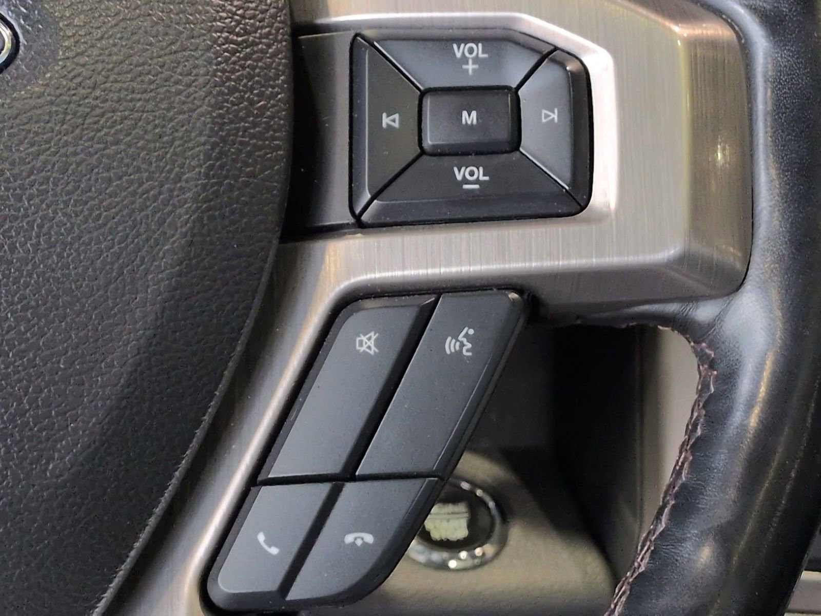 Certified 2022 Ford F250 Platinum image 30