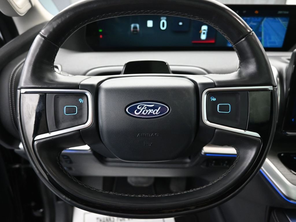 Certified 2025 Ford Expedition Max Platinum image 14