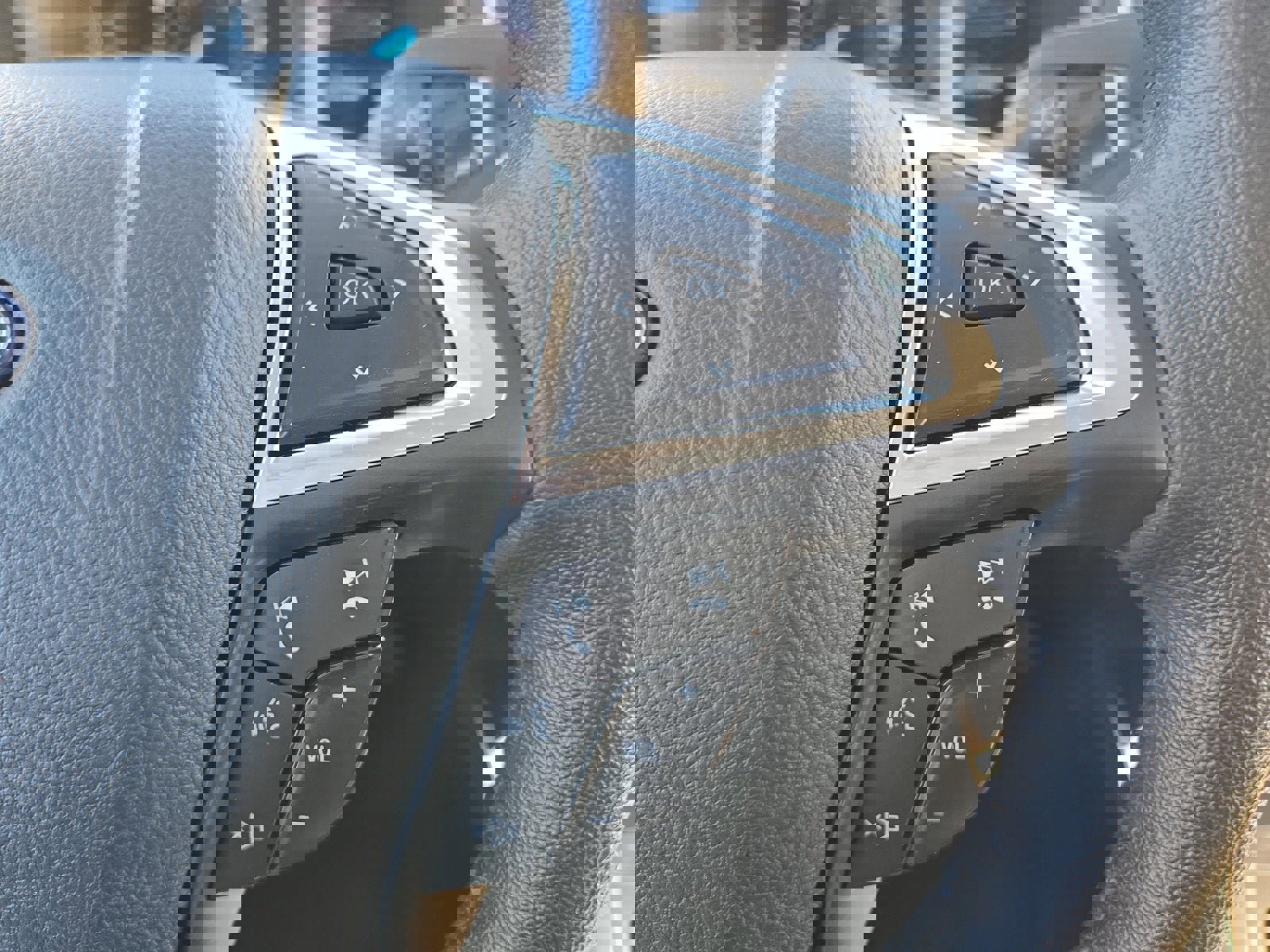 Certified 2022 Ford Edge SEL image 15