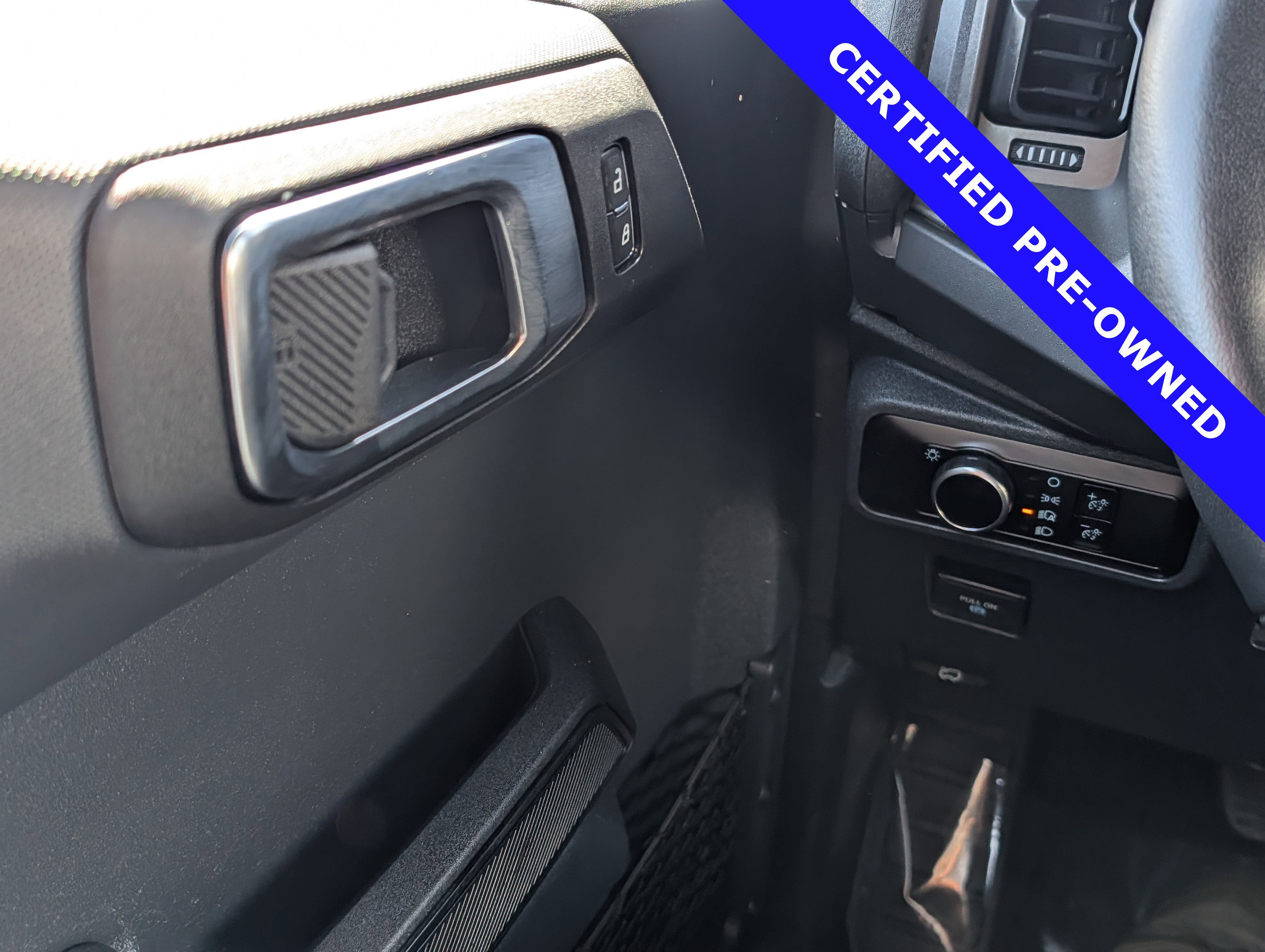 Certified 2025 Ford Bronco Big Bend AWD/4WD image 38