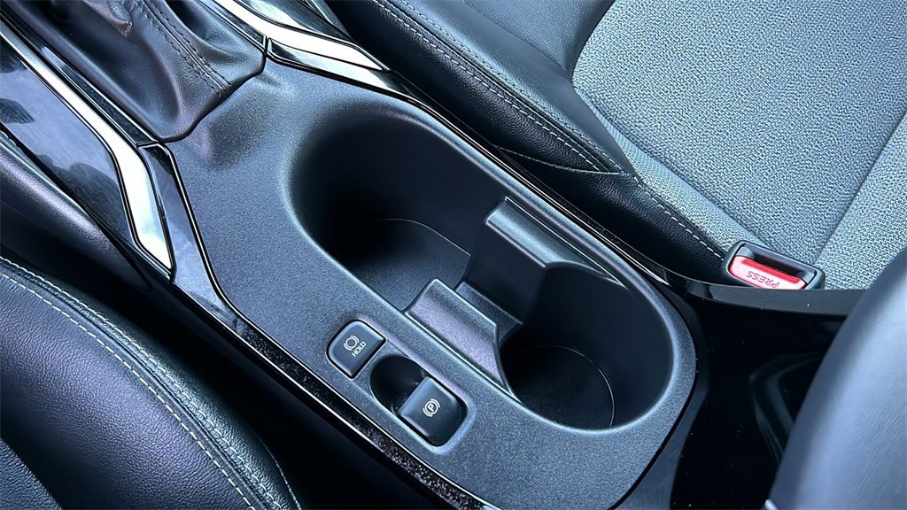 Used 2025 Toyota Corolla XSE image 14