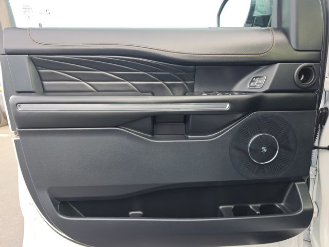 Certified 2021 Ford Expedition Max Platinum image 14