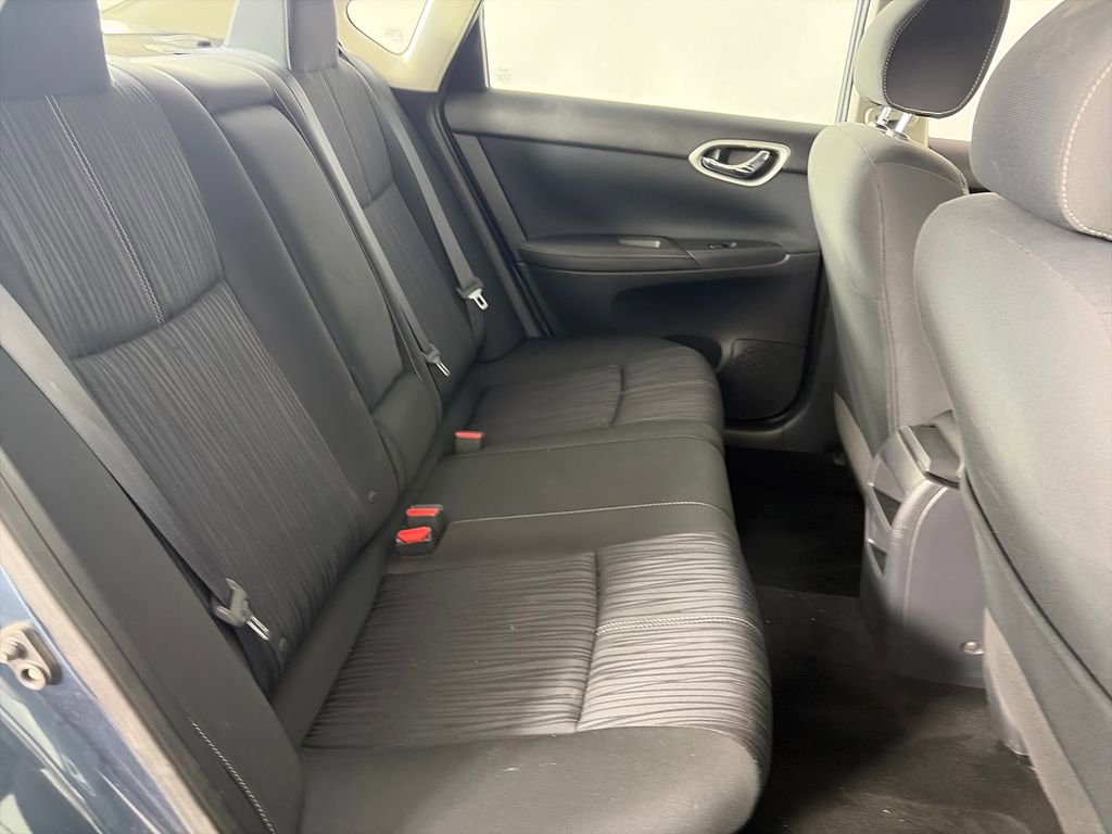 Used 2017 Nissan Sentra SV FWD image 28