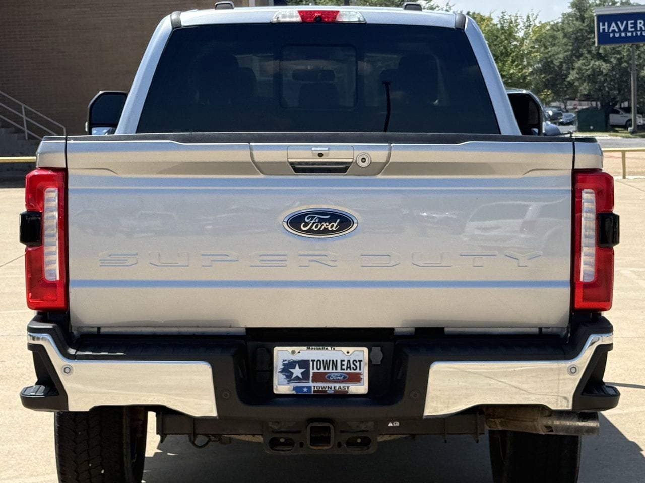 Certified 2023 Ford F350 Lariat w/ Lariat Ultimate Package AWD/4WD image 6