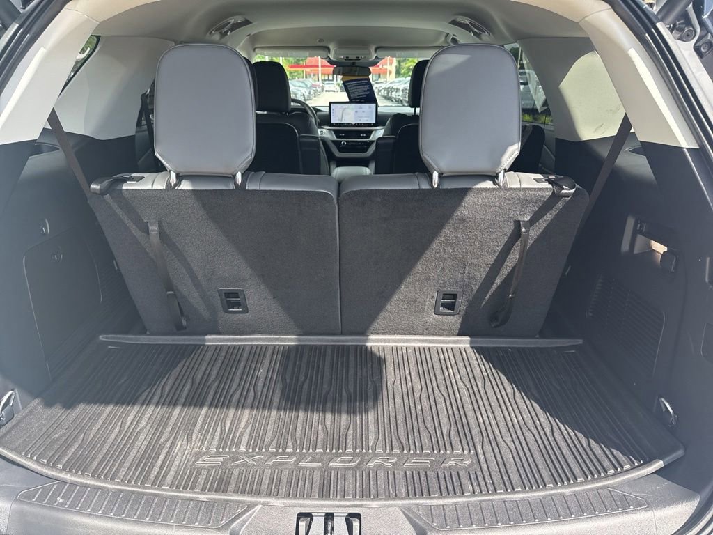 Certified 2026 Ford Explorer Active w/ Active Comfort Package RWD image 27