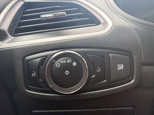 Certified 2024 Ford Edge SEL image 18