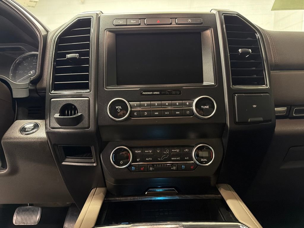 Certified 2019 Ford Expedition Limited image 22