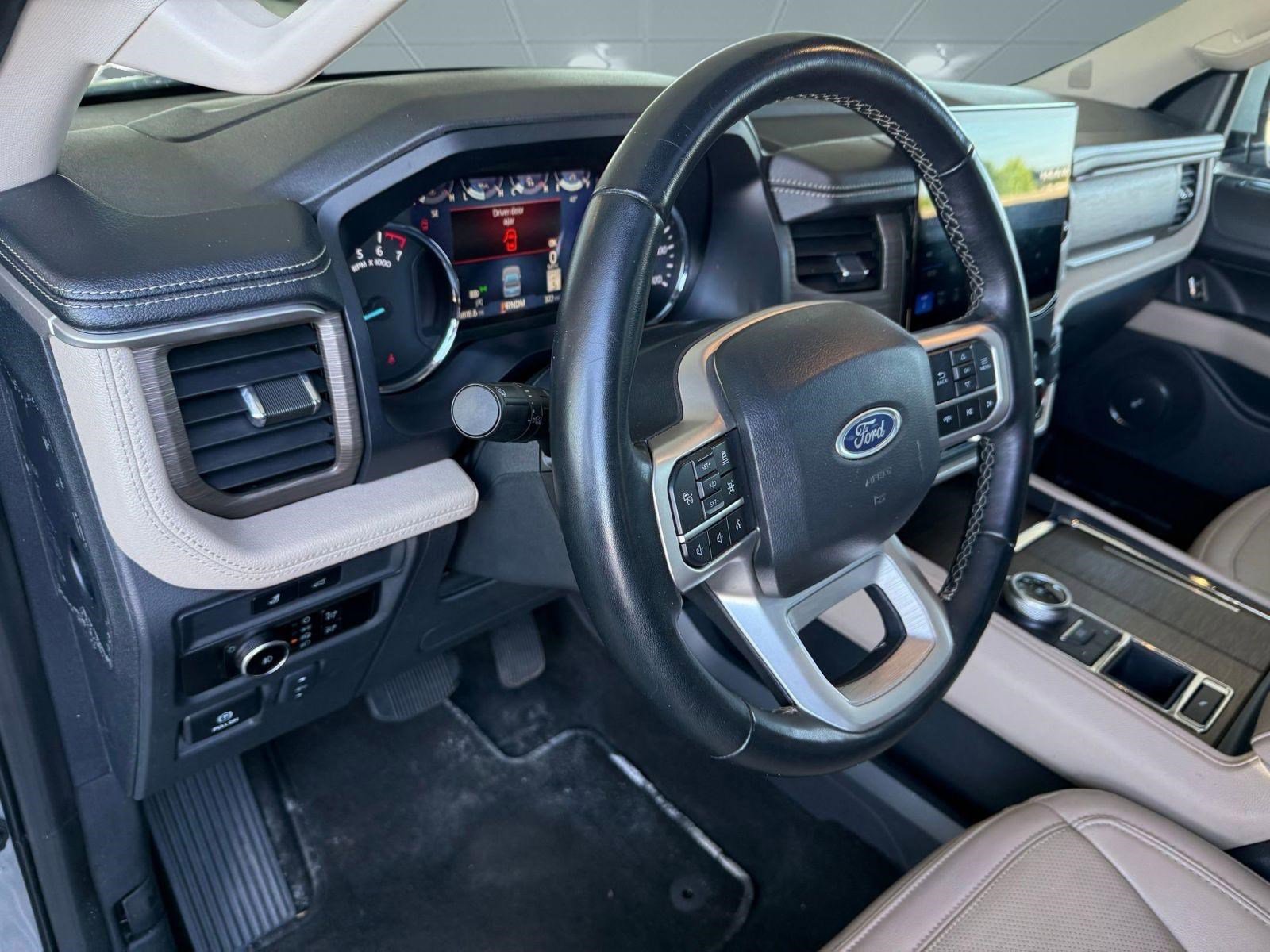 Certified 2024 Ford Expedition Max Limited RWD image 4