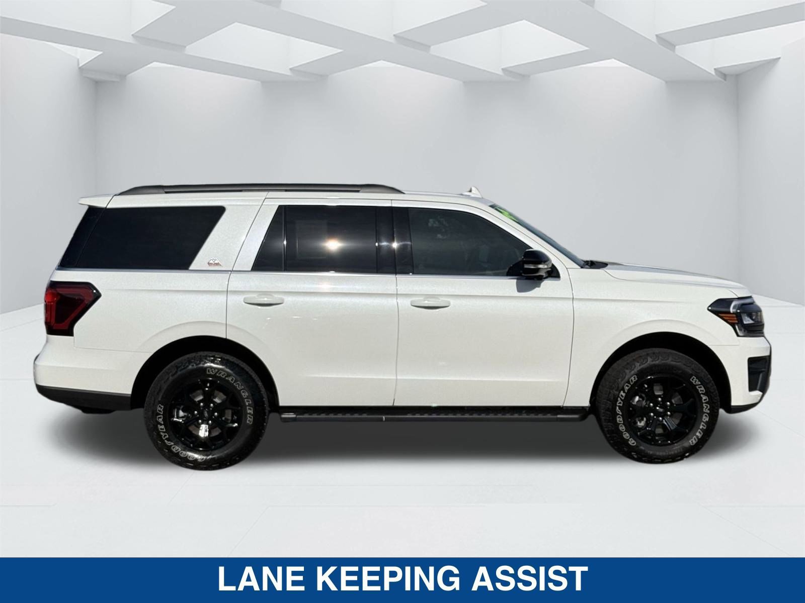 Certified 2024 Ford Expedition Timberline image 5