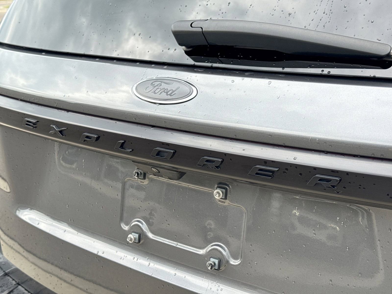 Certified 2025 Ford Explorer ST AWD/4WD image 15
