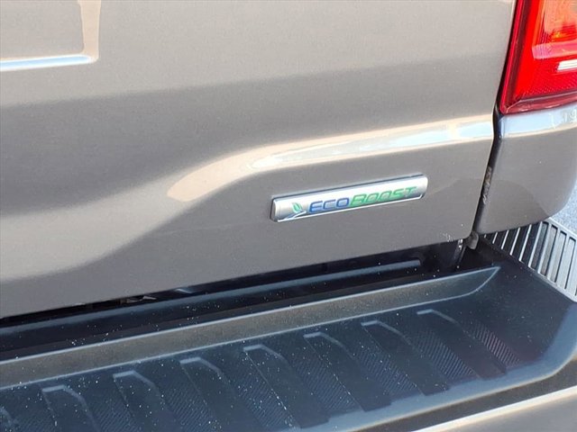 Certified 2022 Ford F150 XLT w/ Equipment Group 302A High image 25