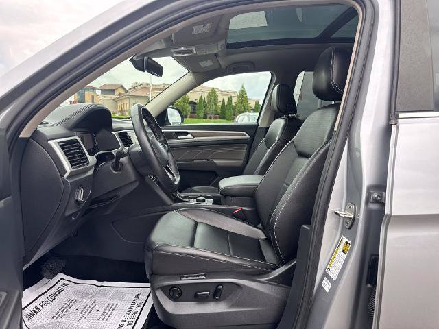 Used 2022 Volkswagen Atlas SEL AWD/4WD image 32