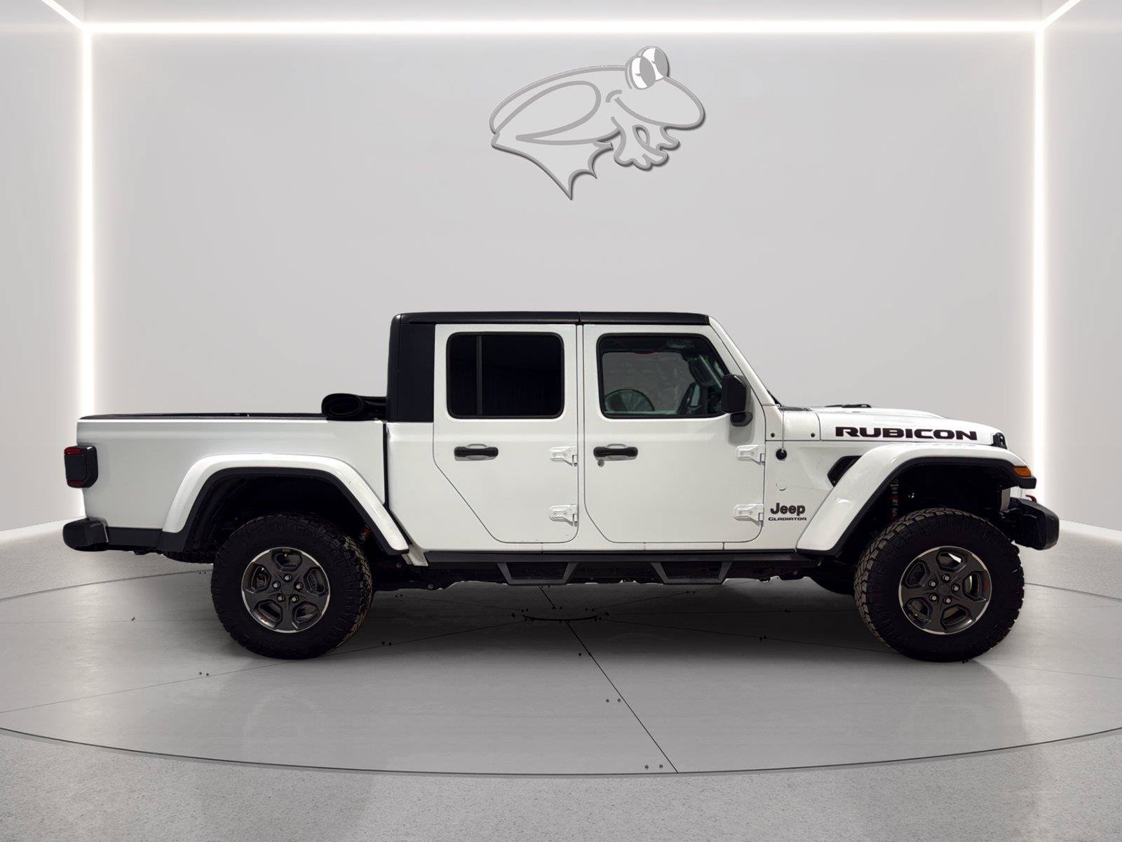 Used 2020 Jeep Gladiator Rubicon AWD/4WD image 6