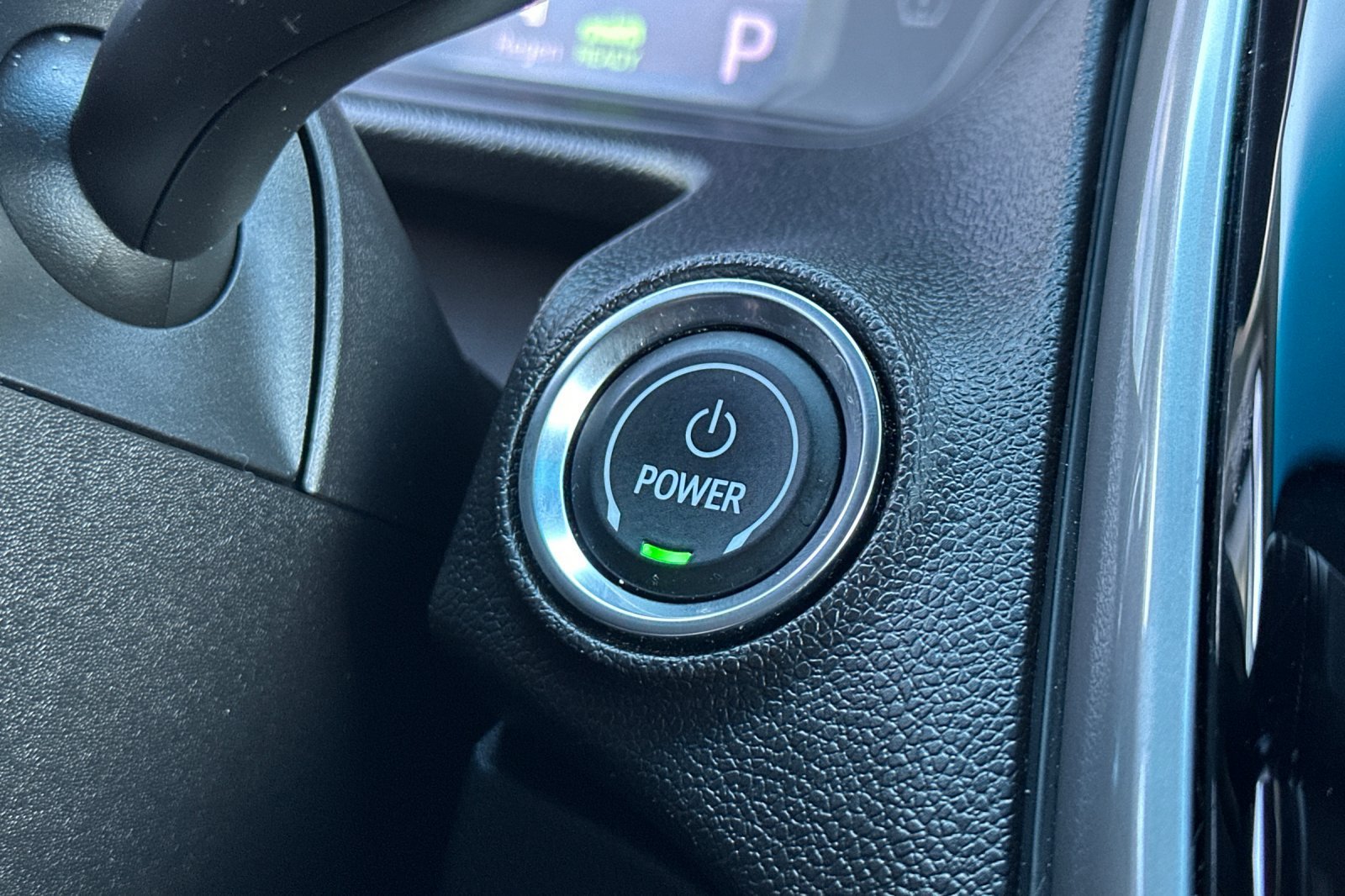Used 2022 Chevrolet Bolt LT w/ Infotainment Package FWD image 25