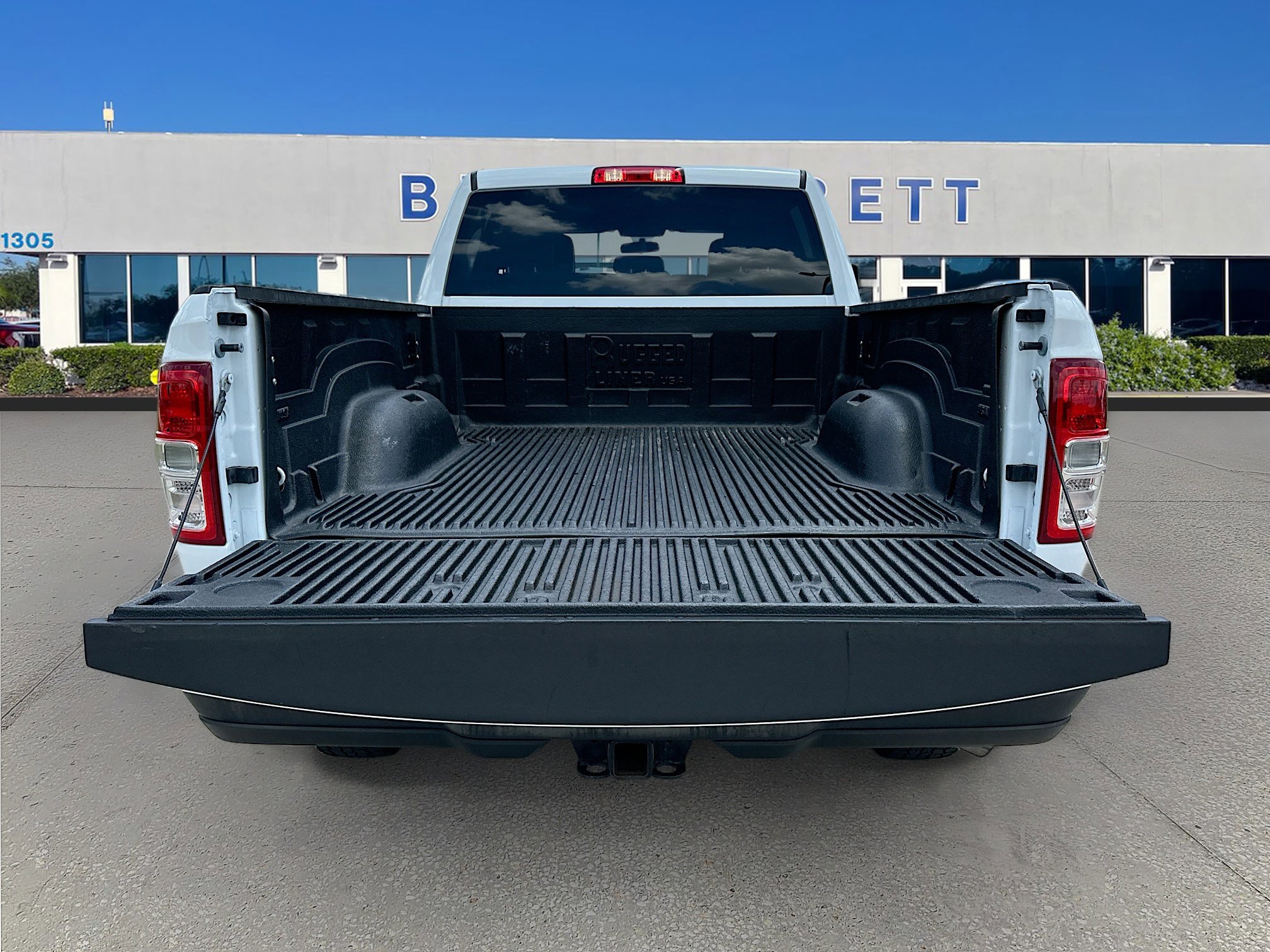 Used 2024 RAM 2500 Tradesman AWD/4WD image 23