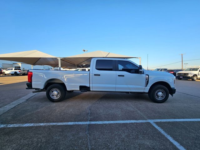 Certified 2024 Ford F350 XL w/ Camper Package image 4