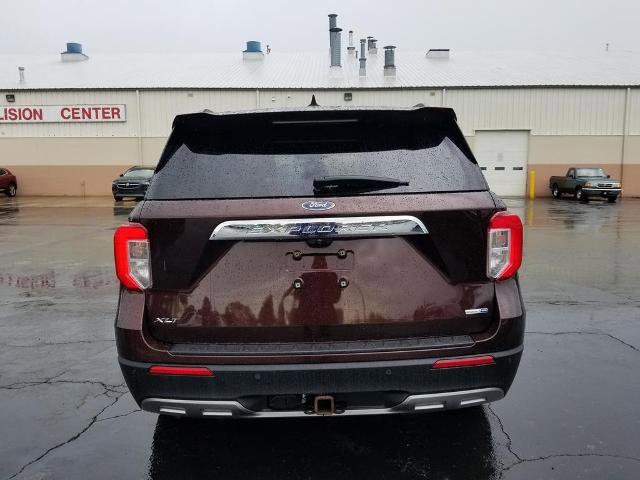 Certified 2020 Ford Explorer XLT w/ Equipment Group 202A AWD/4WD image 4