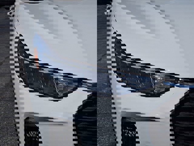 Certified 2023 Ford Escape Active AWD/4WD image 10