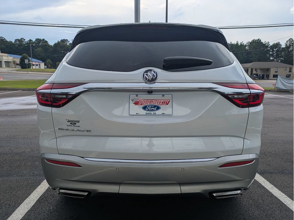 Used 2021 Buick Enclave Essence w/ Sound and Sites Package FWD image 6