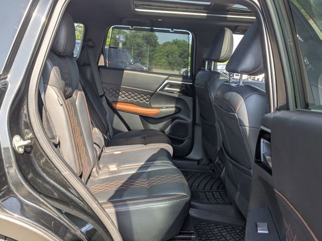 Used 2022 Mitsubishi Outlander SEL FWD image 28