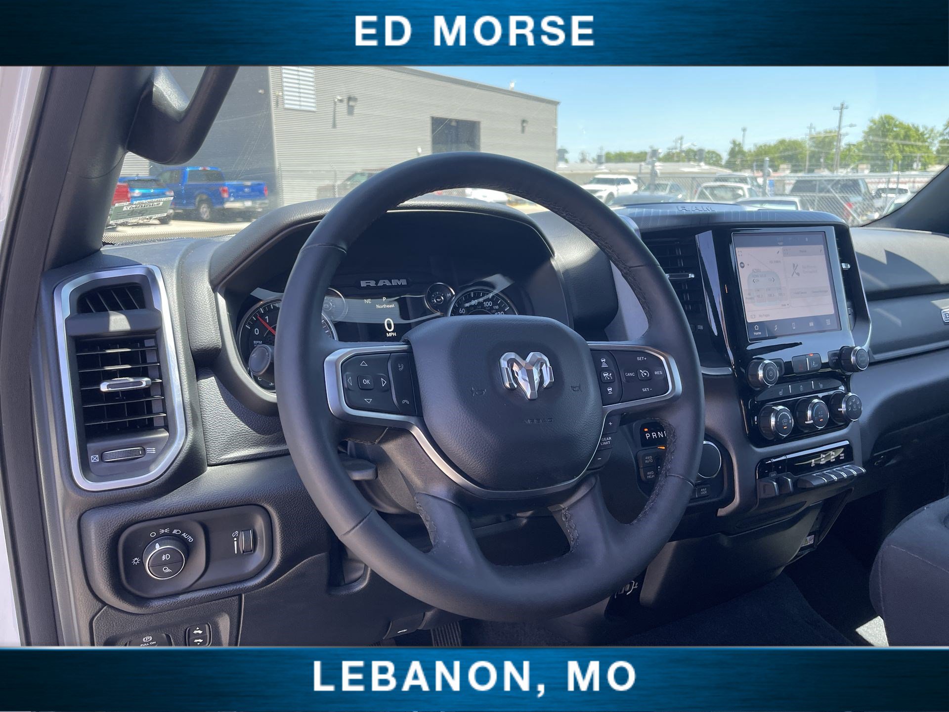 Used 2025 RAM 1500 Big Horn AWD/4WD image 33