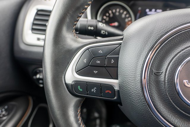 Used 2019 Jeep Compass Latitude AWD/4WD image 21