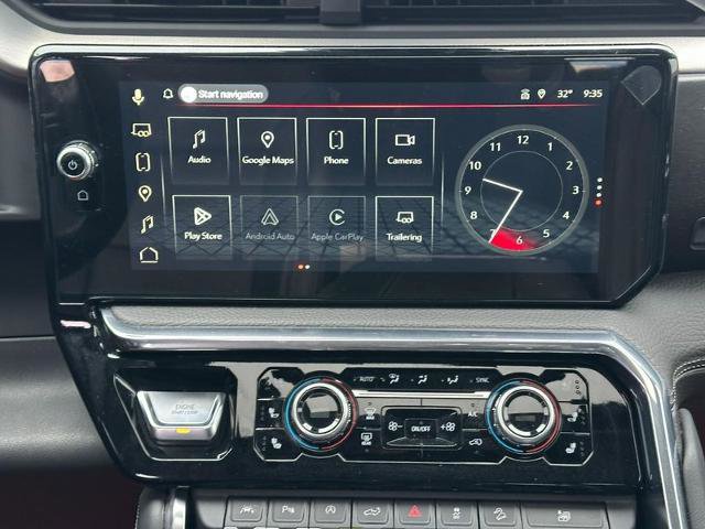 Used 2024 GMC Sierra 1500 Denali w/ Denali Reserve Package image 15