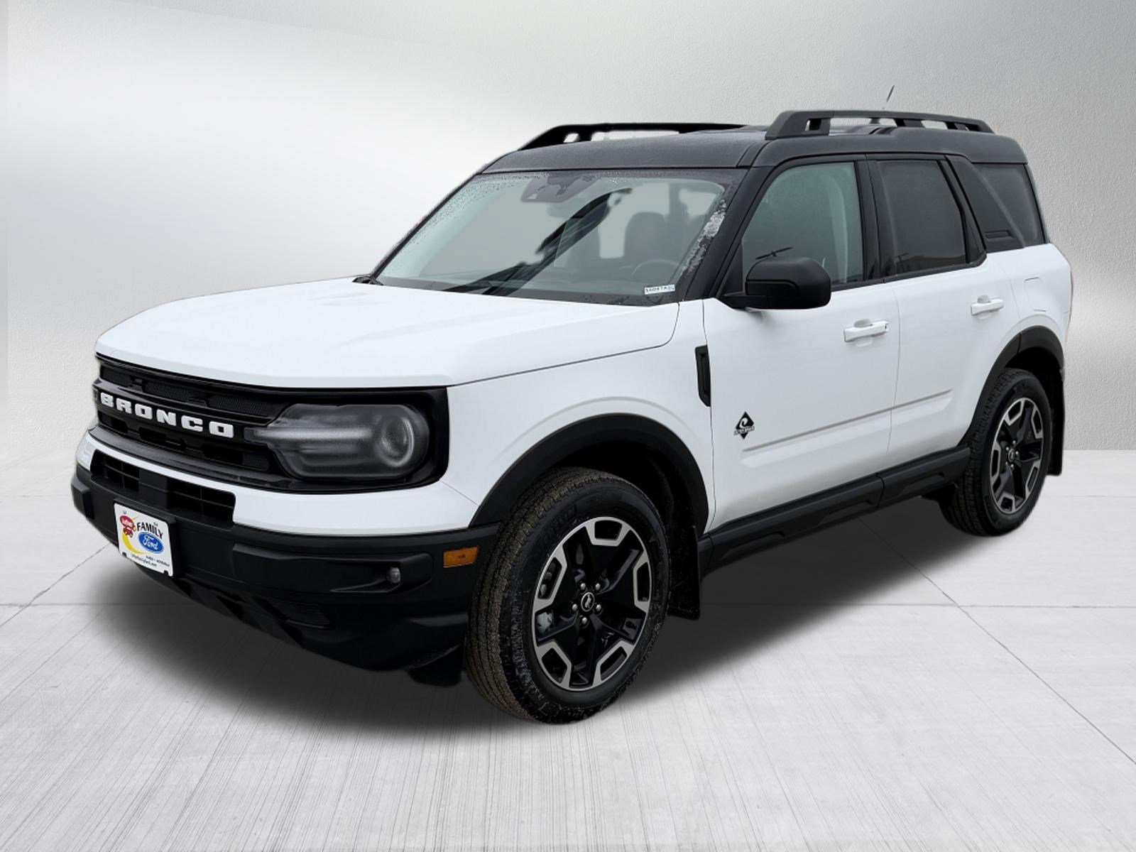 Certified 2024 Ford Bronco Sport Outer Banks w/ Tech Package image 3