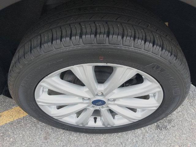 Certified 2019 Ford Escape SEL AWD/4WD image 12