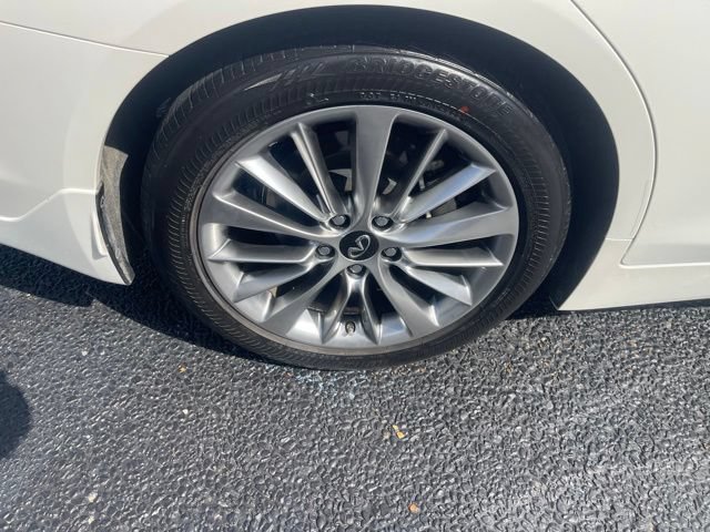Used 2023 INFINITI Q50 Luxe w/ Cargo Package RWD image 9