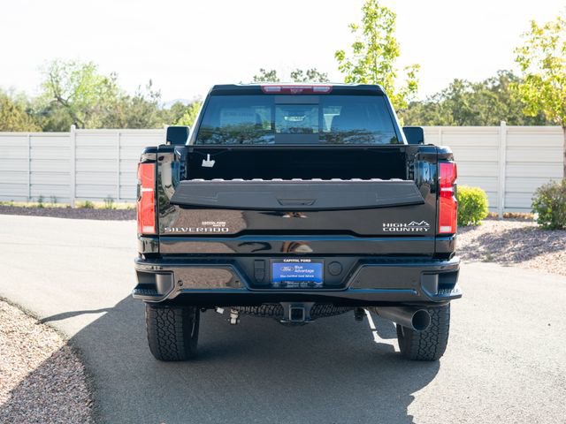 Used 2025 Chevrolet Silverado 2500 High Country w/ Technology Package AWD/4WD image 6