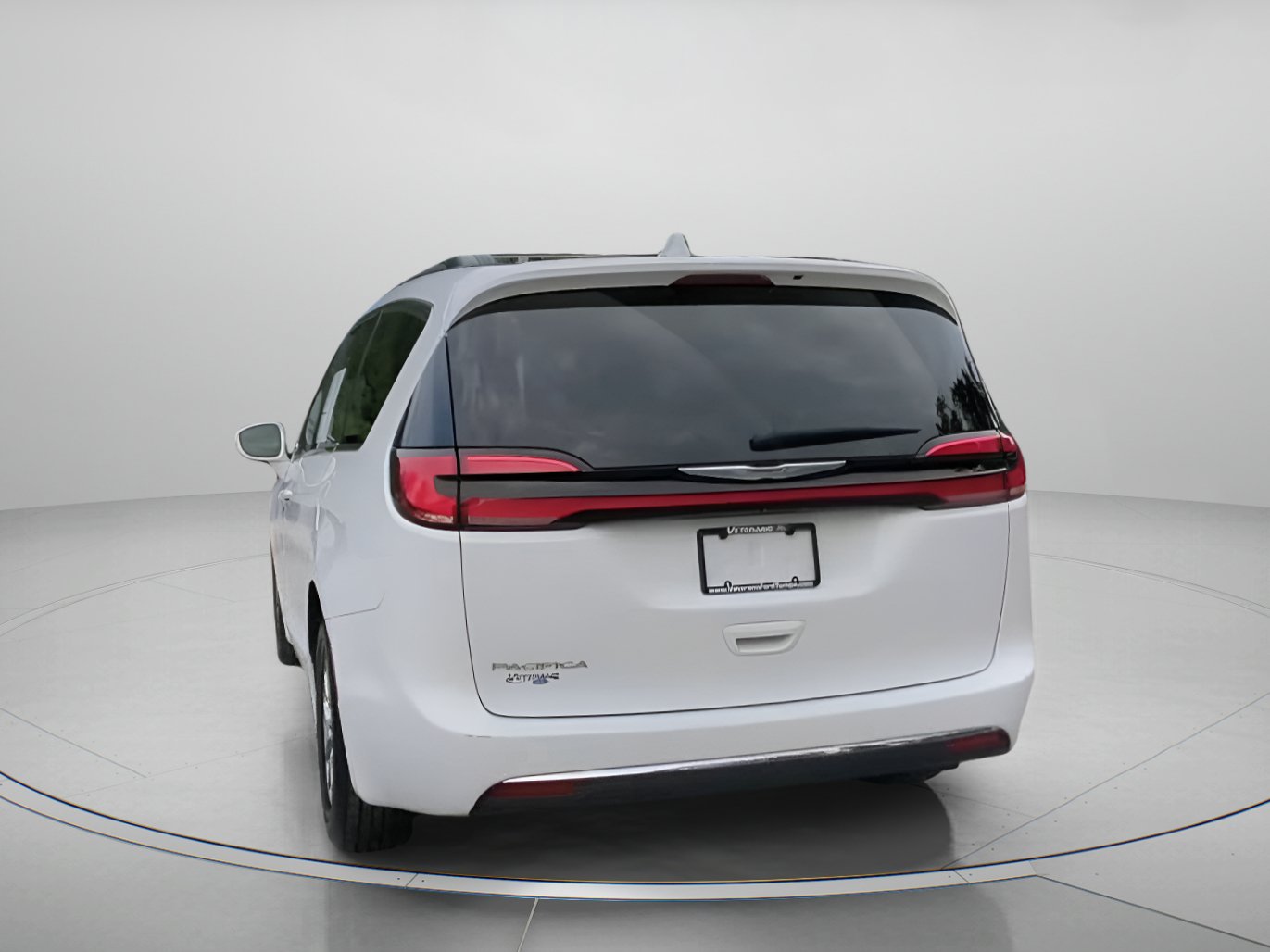 Used 2022 Chrysler Pacifica Touring-L FWD image 23