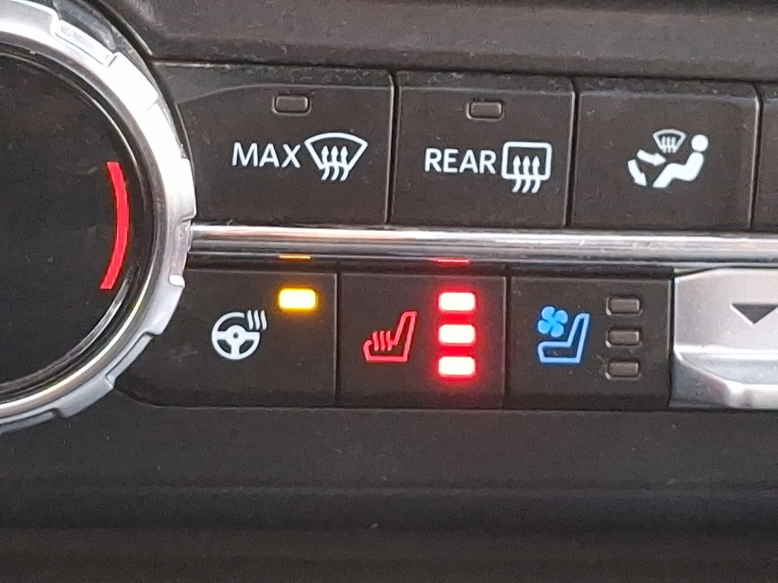 Certified 2025 Ford F350 Lariat w/ Lariat Ultimate Package image 24