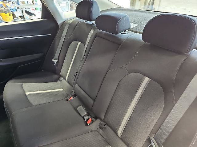 Used 2025 Hyundai Sonata SEL FWD image 13