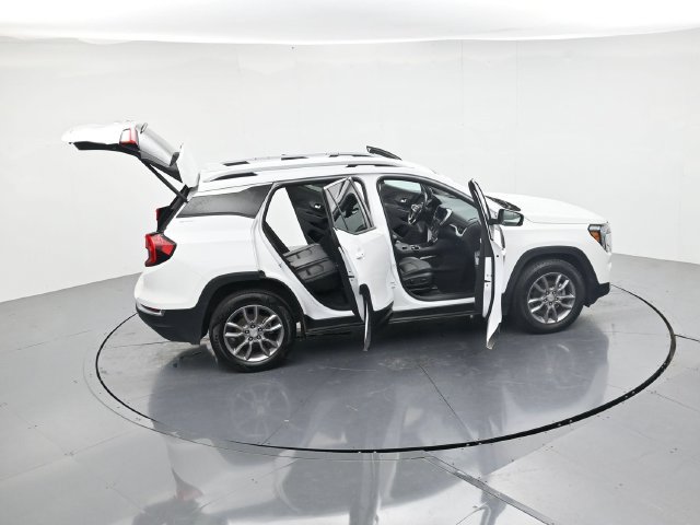 Used 2024 GMC Terrain SLT AWD/4WD image 50