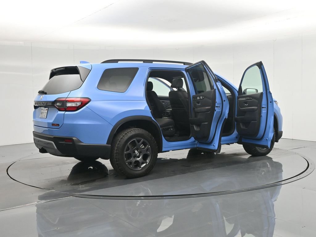 Used 2024 Honda Pilot TrailSport image 34