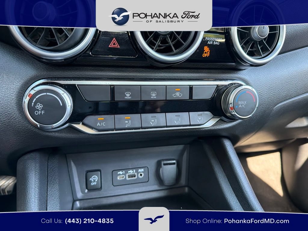 Used 2025 Nissan Sentra SV FWD image 12