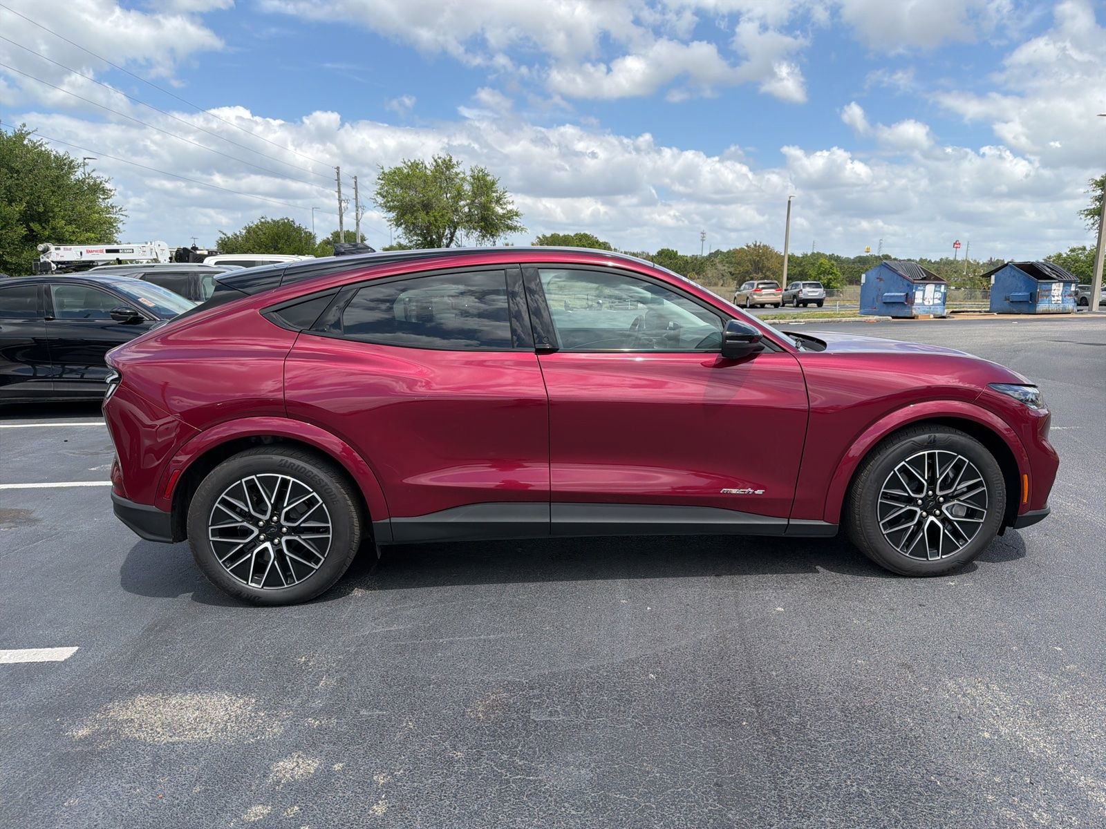 Certified 2025 Ford Mustang Mach-E Premium image 3