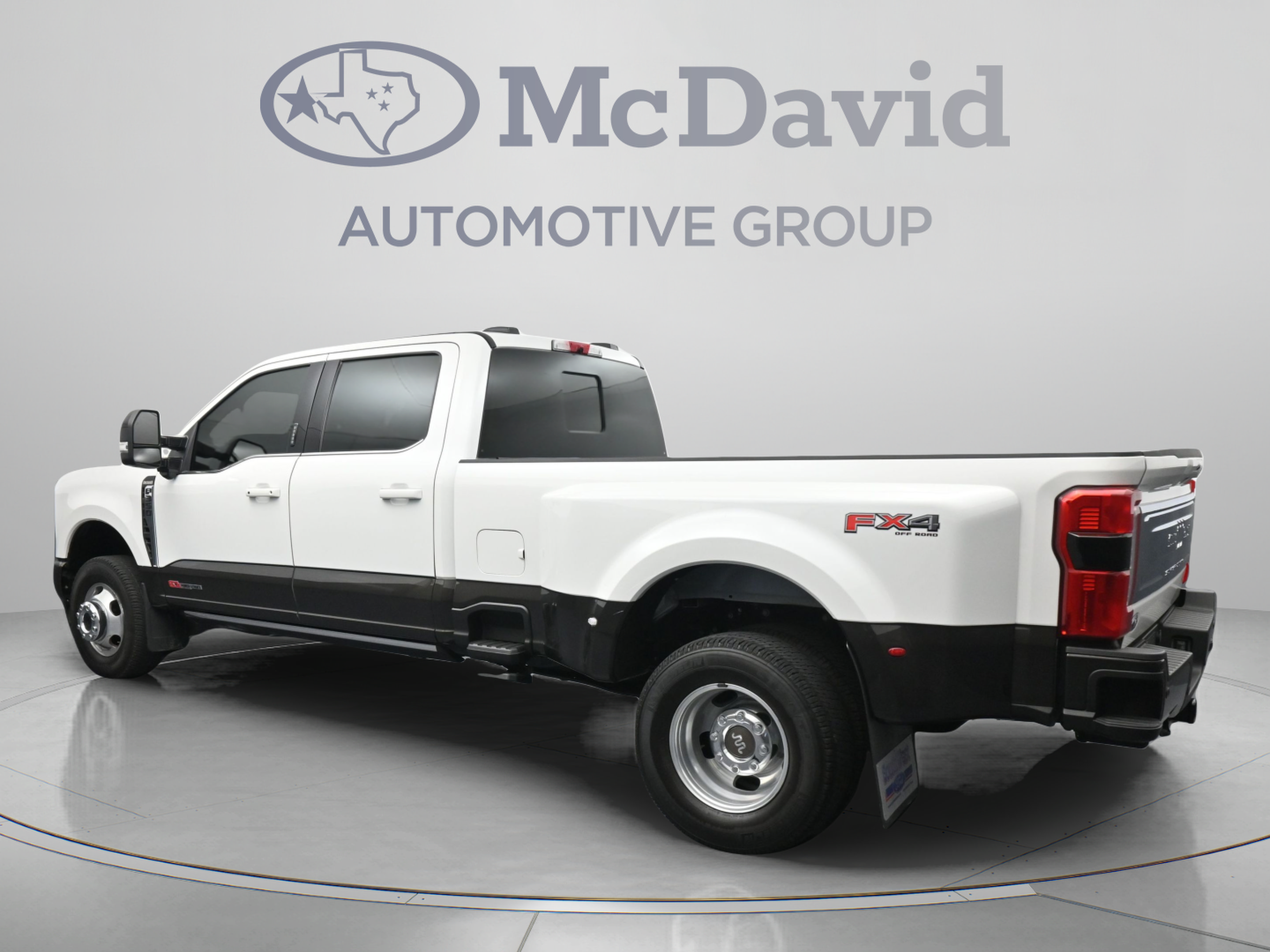 Certified 2024 Ford F350 King Ranch AWD/4WD image 6