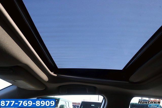 Used 2024 Toyota Camry SE image 26